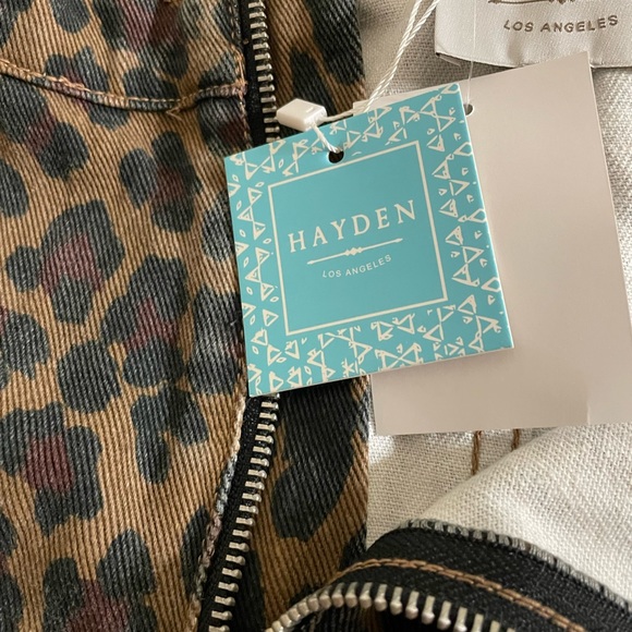 Women’s Hayden Los Angeles leopard denim skirt size medium NWT - Picture 6 of 7